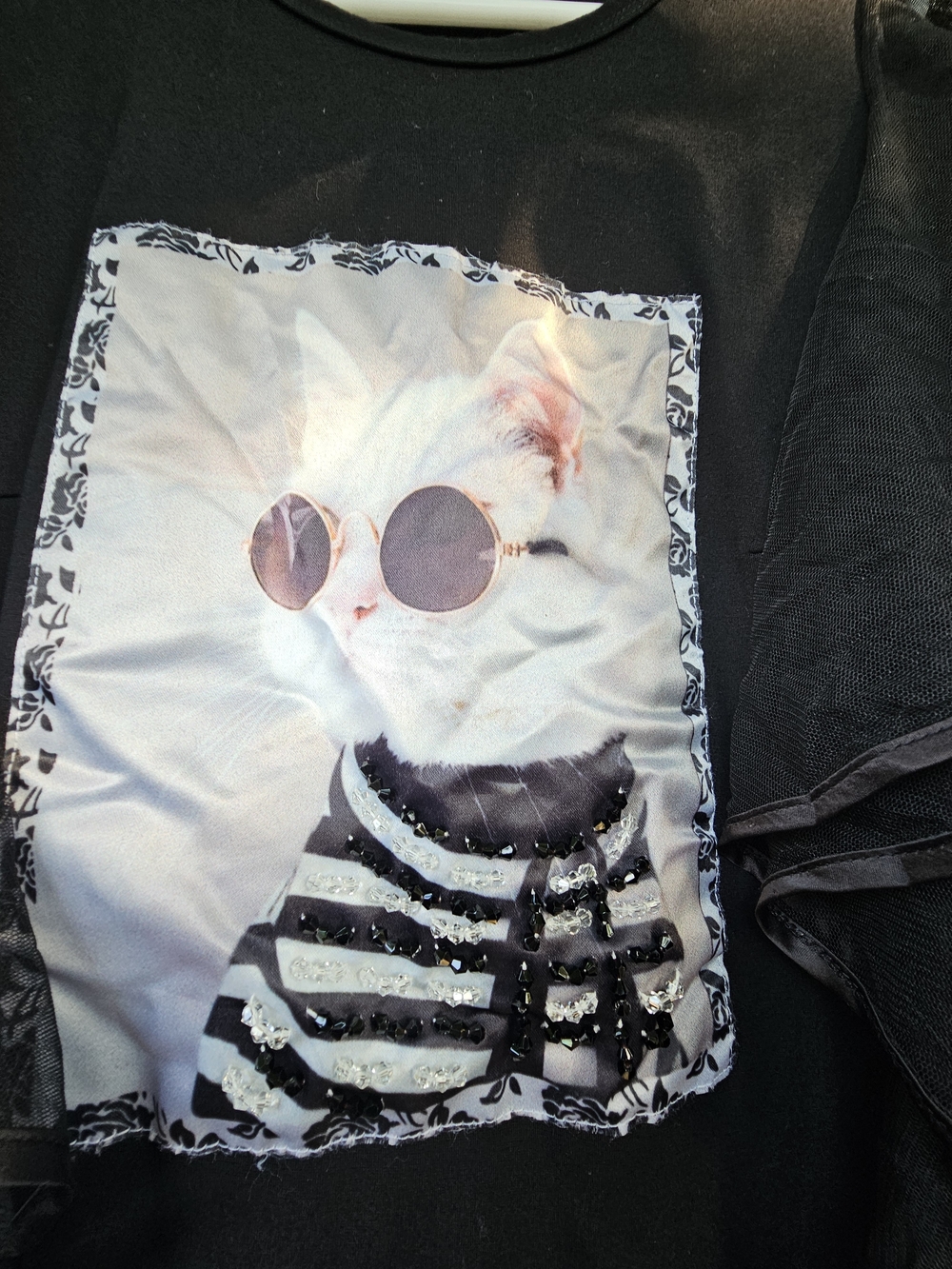 Black Ruffle Sleeve CAT Graphic Tee Dress - Picture 3 of 5
